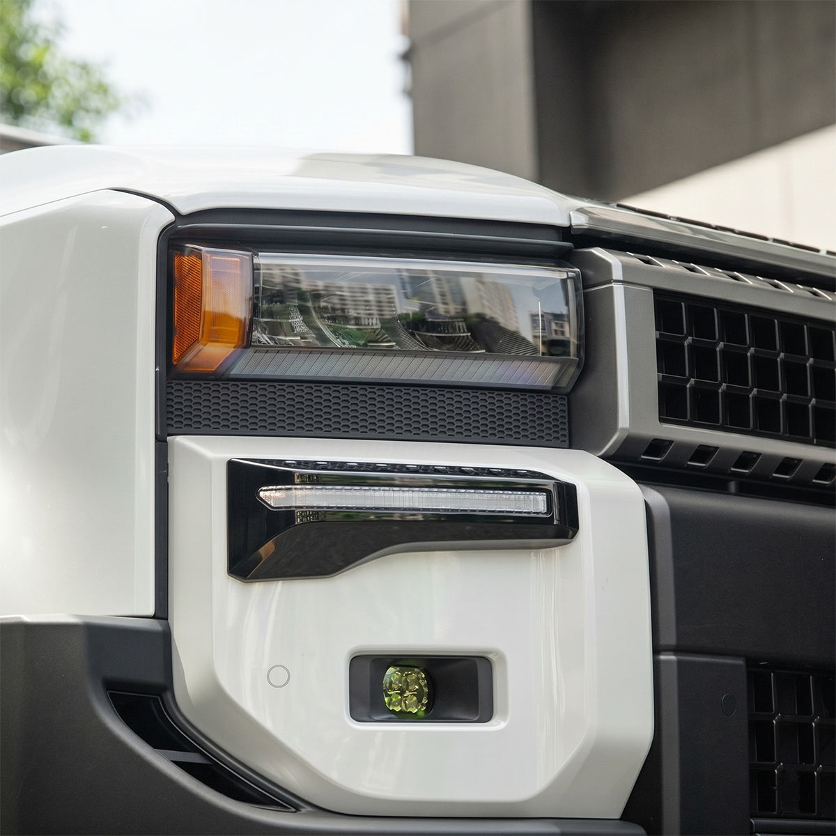 Mona Lisa Daytime Running Lights for Toyota LC250