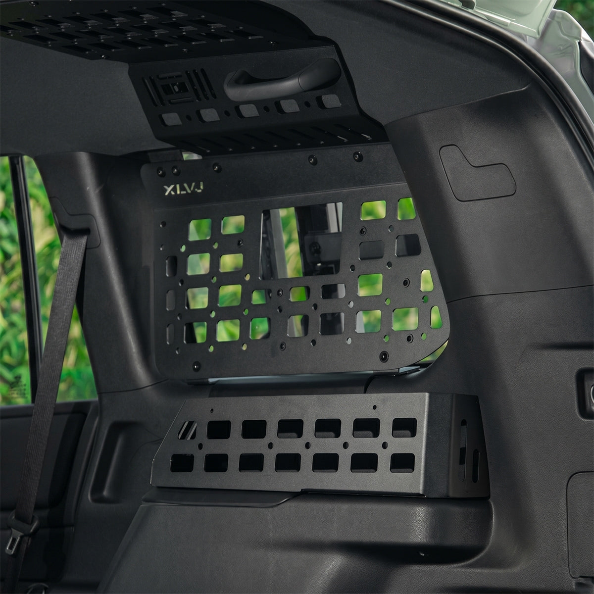 Modular Cargo System for Toyota LC250
