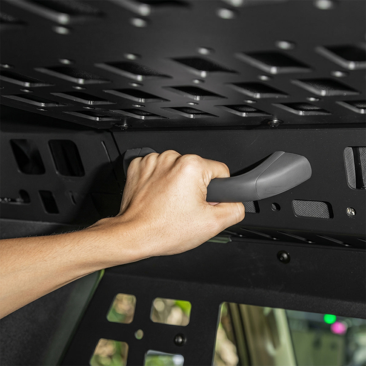Modular Cargo System for Toyota LC250