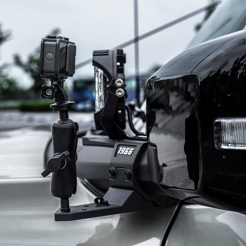 A-pillar spotlight bracket for Ford Bronco